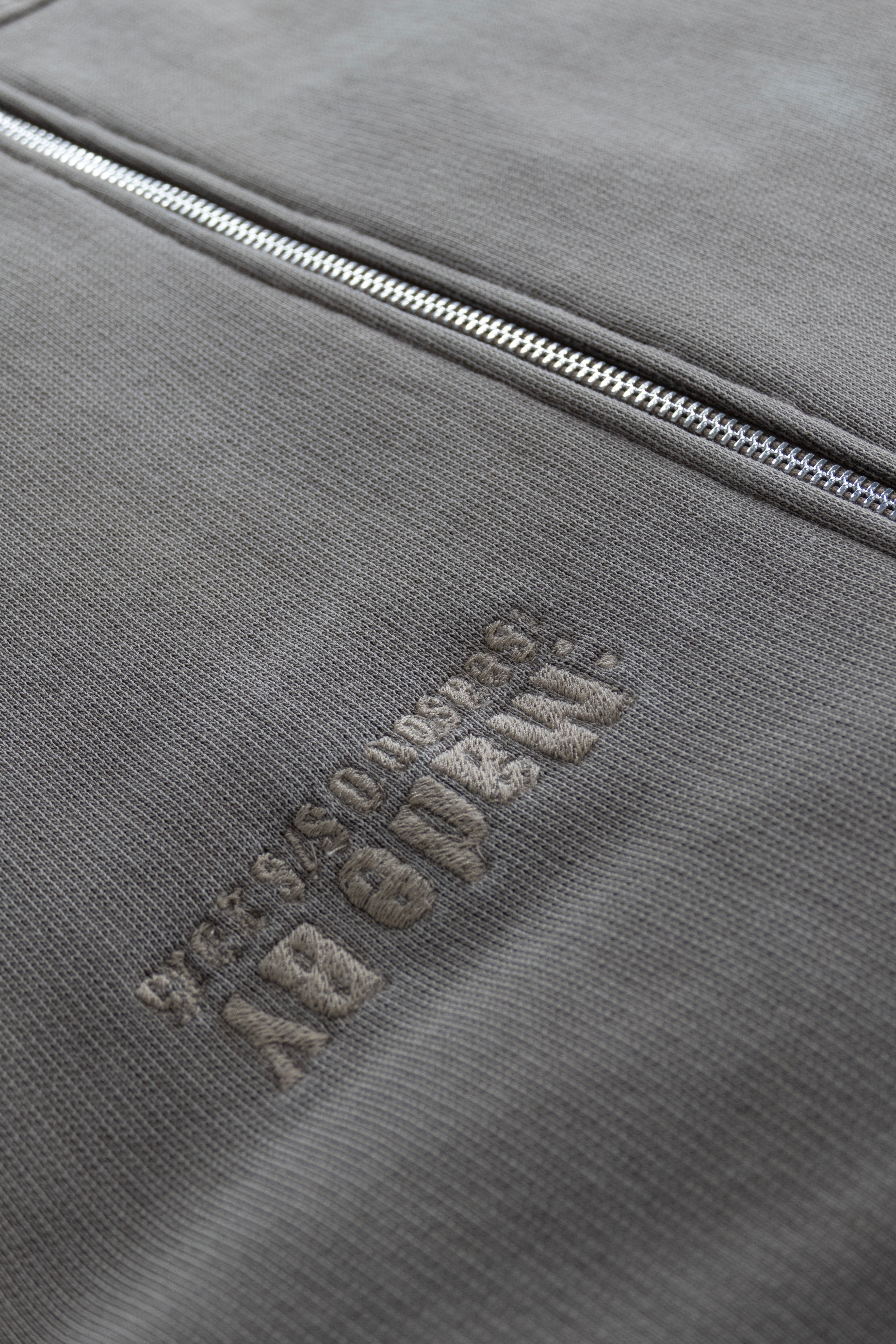 :M-Y-TO-Vintage-Taupe